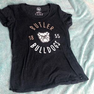 Women’s M Scoop Neck Butler University Shirt